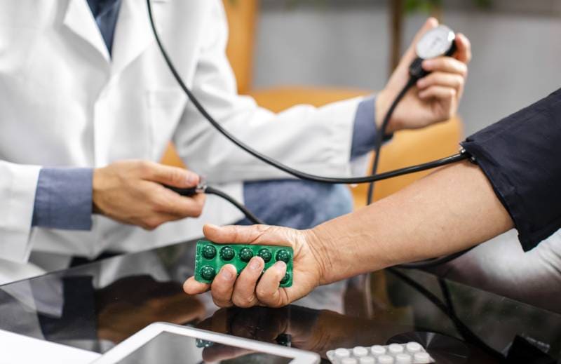 Tratamiento y Seguimiento de Soplos Cardíacos con el Dr. Arturo Godínez Flores